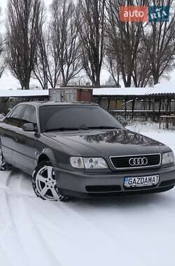 Audi S6  1996