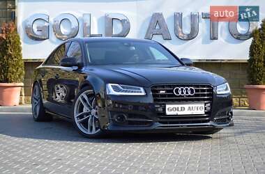 Audi S8  2017