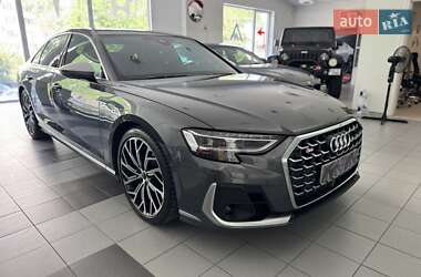 Audi S8 2024