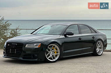 Audi S8 2014