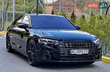 Audi S8  2023