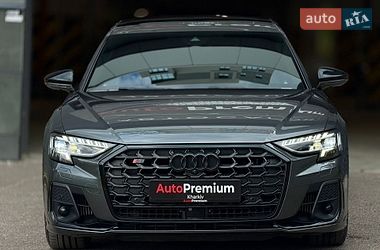 Седан Audi S8 2022 в Харькове