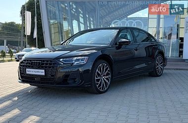 Седан Audi S8 2022 в Хмельницком