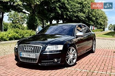 Audi S8  2007