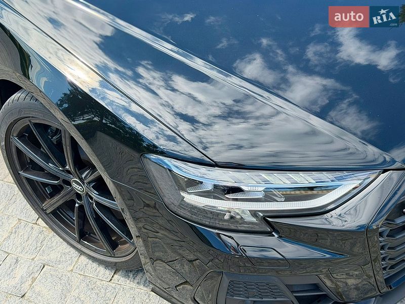 Седан Audi S8 2024 в Львове фото 51 Седан Audi S8 2024 в Львове