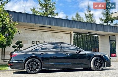 Седан Audi S8 2024 в Львове фото 19 Седан Audi S8 2024 в Львове