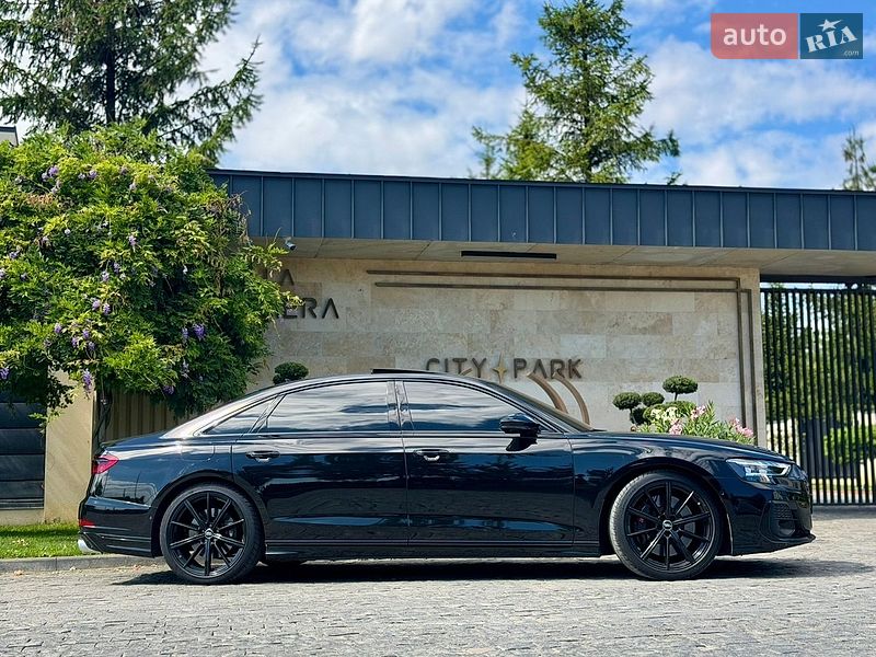 Седан Audi S8 2024 в Львове фото 18 Седан Audi S8 2024 в Львове