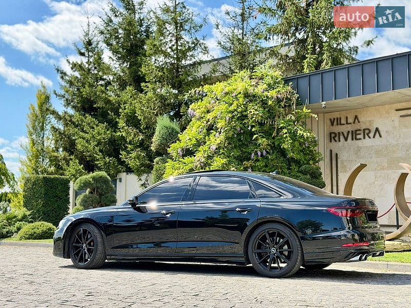 Седан Audi S8 2024 в Львове фото 23 Седан Audi S8 2024 в Львове