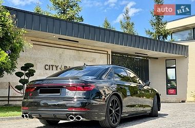 Седан Audi S8 2024 в Львове фото 40 Седан Audi S8 2024 в Львове