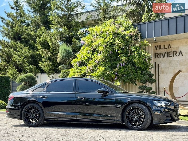 Седан Audi S8 2024 в Львове фото 24 Седан Audi S8 2024 в Львове