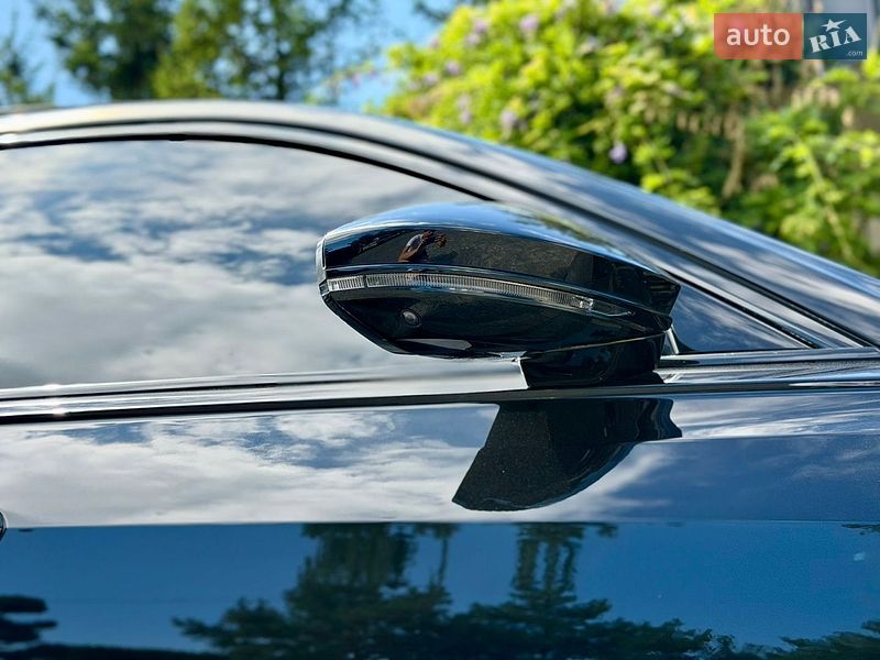 Седан Audi S8 2024 в Львове фото 55 Седан Audi S8 2024 в Львове