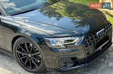 Седан Audi S8 2024 в Львове фото 11 Седан Audi S8 2024 в Львове