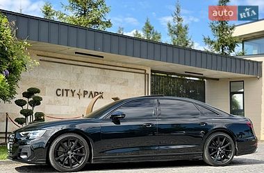 Седан Audi S8 2024 в Львове фото 26 Седан Audi S8 2024 в Львове