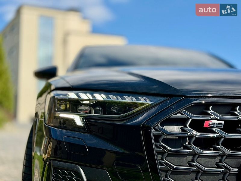 Седан Audi S8 2024 в Львове фото 57 Седан Audi S8 2024 в Львове