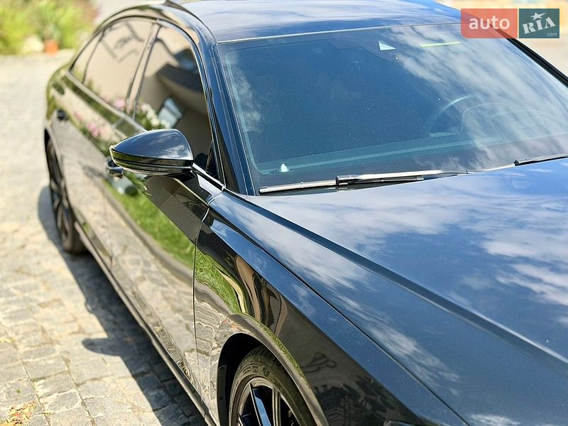 Седан Audi S8 2024 в Львове фото 33 Седан Audi S8 2024 в Львове