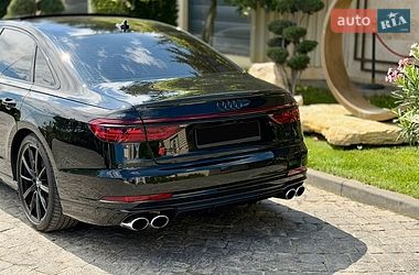Седан Audi S8 2024 в Львове фото 48 Седан Audi S8 2024 в Львове