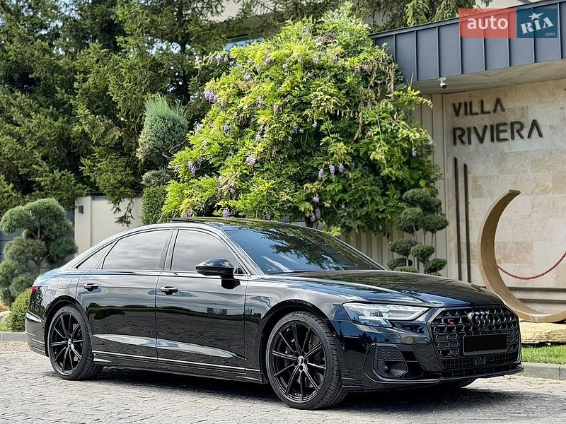 Седан Audi S8 2024 в Львове фото 14 Седан Audi S8 2024 в Львове