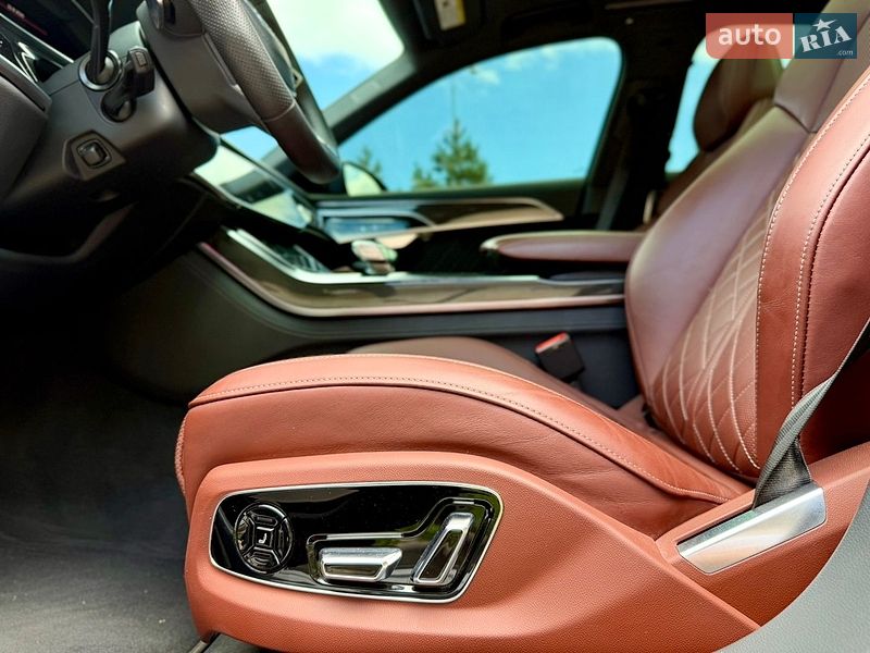 Седан Audi S8 2024 в Львове фото 63 Седан Audi S8 2024 в Львове