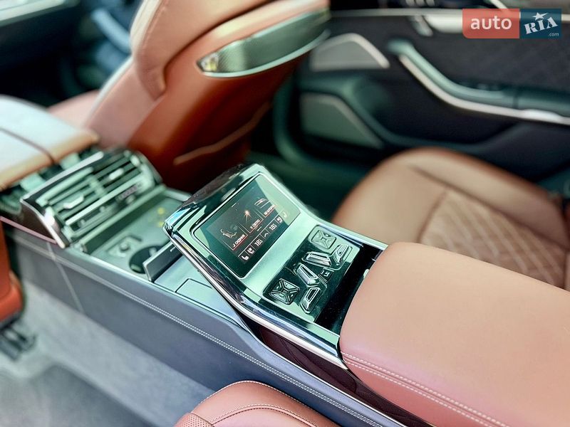 Седан Audi S8 2024 в Львове фото 74 Седан Audi S8 2024 в Львове