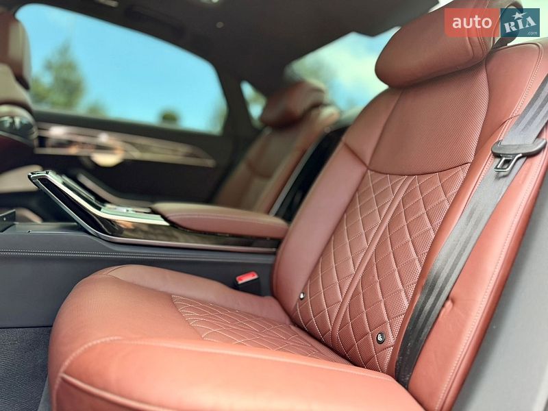 Седан Audi S8 2024 в Львове фото 76 Седан Audi S8 2024 в Львове