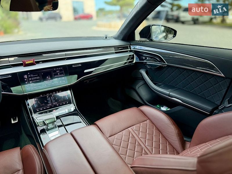 Седан Audi S8 2024 в Львове фото 79 Седан Audi S8 2024 в Львове