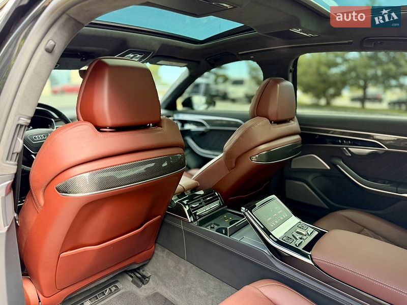 Седан Audi S8 2024 в Львове фото 78 Седан Audi S8 2024 в Львове