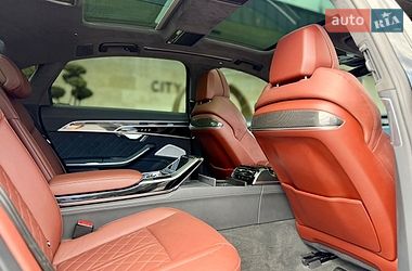 Седан Audi S8 2024 в Львове фото 92 Седан Audi S8 2024 в Львове