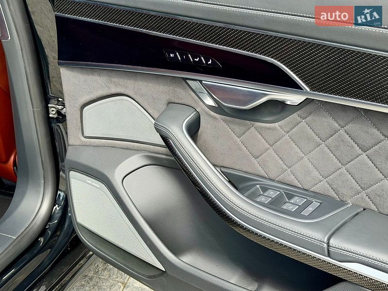 Седан Audi S8 2024 в Львове фото 88 Седан Audi S8 2024 в Львове