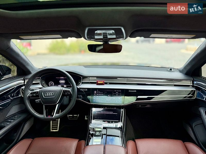 Седан Audi S8 2024 в Львове фото 94 Седан Audi S8 2024 в Львове