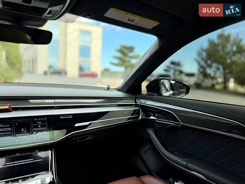 Седан Audi S8 2024 в Львове фото 95 Седан Audi S8 2024 в Львове
