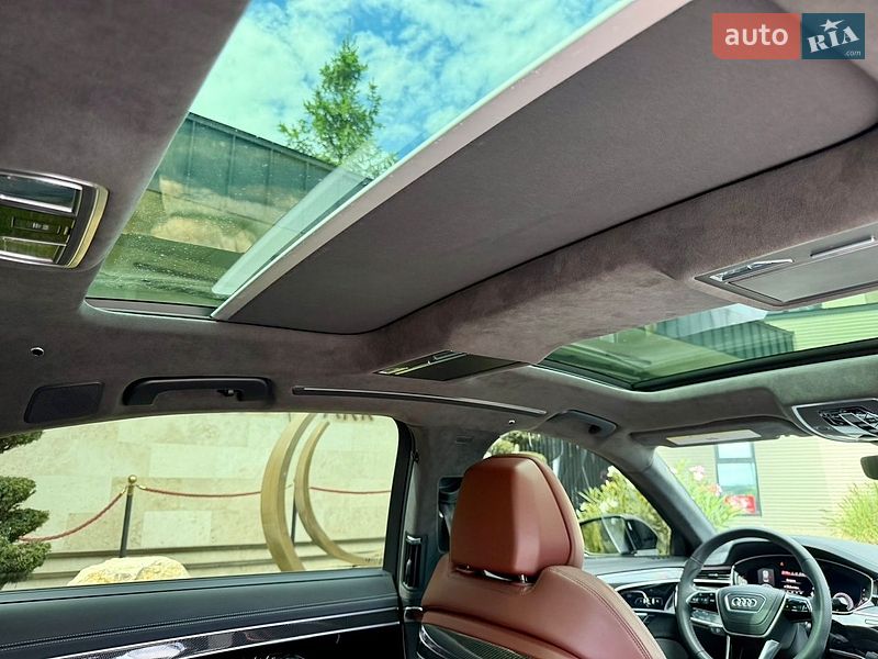 Седан Audi S8 2024 в Львове фото 99 Седан Audi S8 2024 в Львове