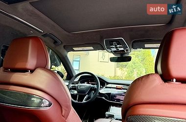Седан Audi S8 2024 в Львове фото 100 Седан Audi S8 2024 в Львове