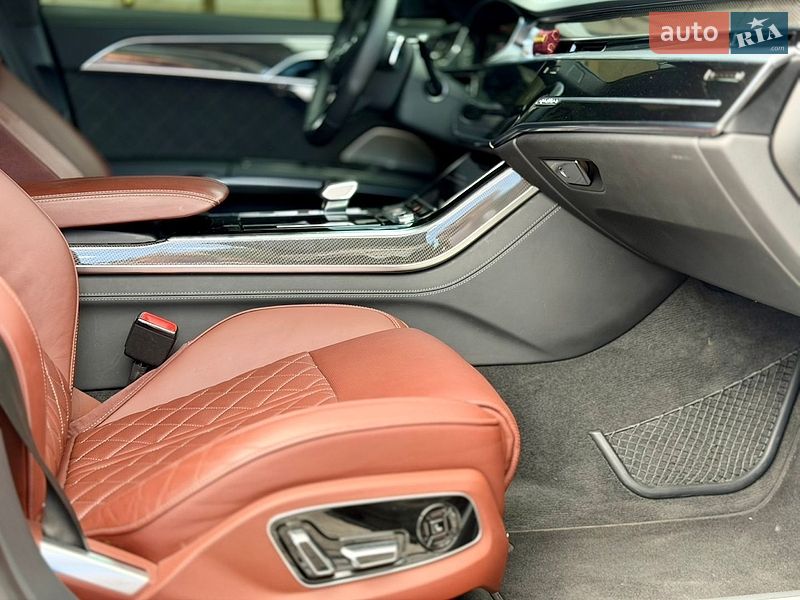 Седан Audi S8 2024 в Львове фото 104 Седан Audi S8 2024 в Львове
