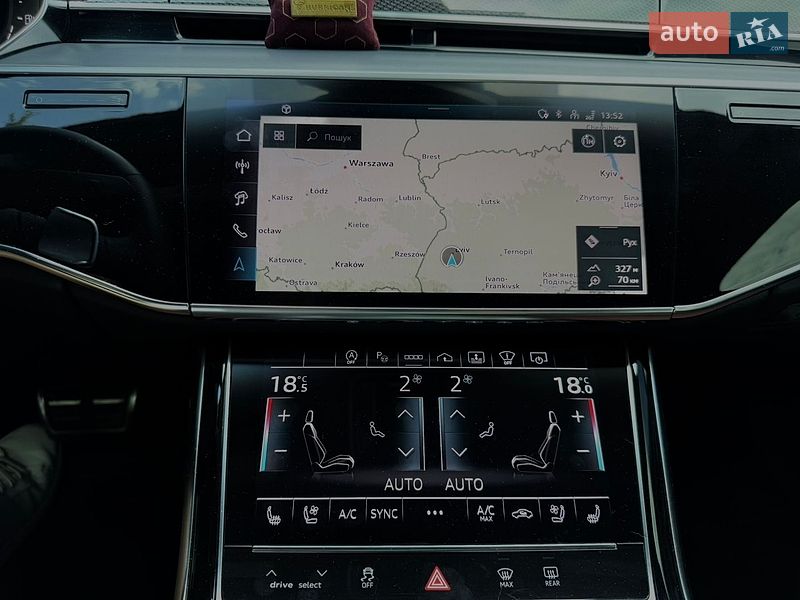 Седан Audi S8 2024 в Львове фото 111 Седан Audi S8 2024 в Львове