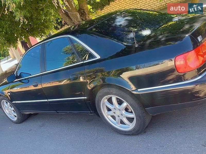 Седан Audi S8 1999 в Одессе фото Седан Audi S8 1999 в Одессе