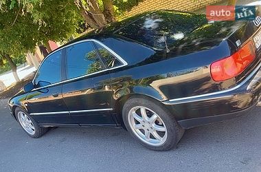 Audi S8 1999