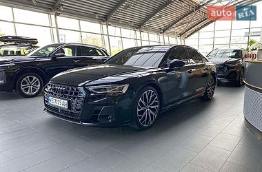 Седан Audi S8 2025 в Днепре фото Седан Audi S8 2025 в Днепре
