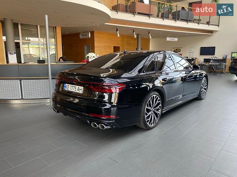Седан Audi S8 2025 в Днепре фото 8 Седан Audi S8 2025 в Днепре