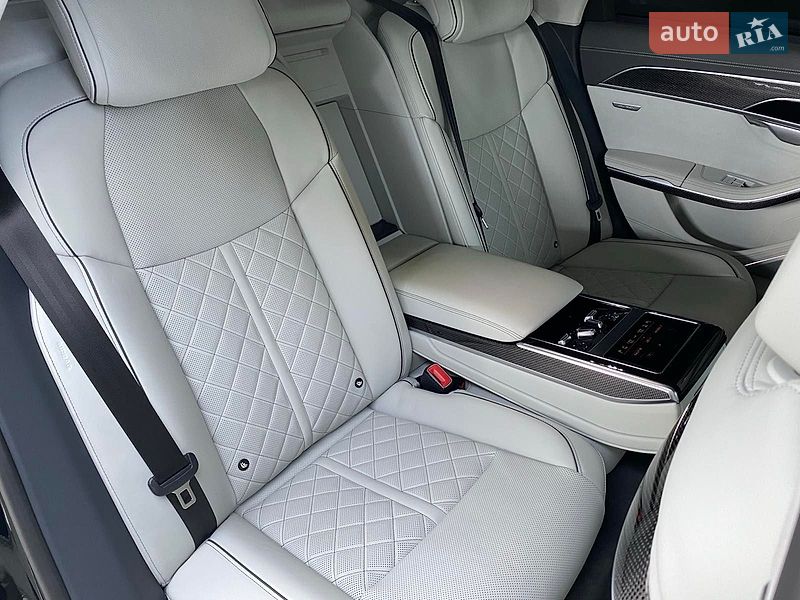 Седан Audi S8 2025 в Днепре фото 23 Седан Audi S8 2025 в Днепре