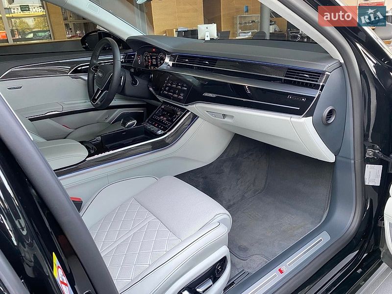 Седан Audi S8 2025 в Днепре фото 28 Седан Audi S8 2025 в Днепре