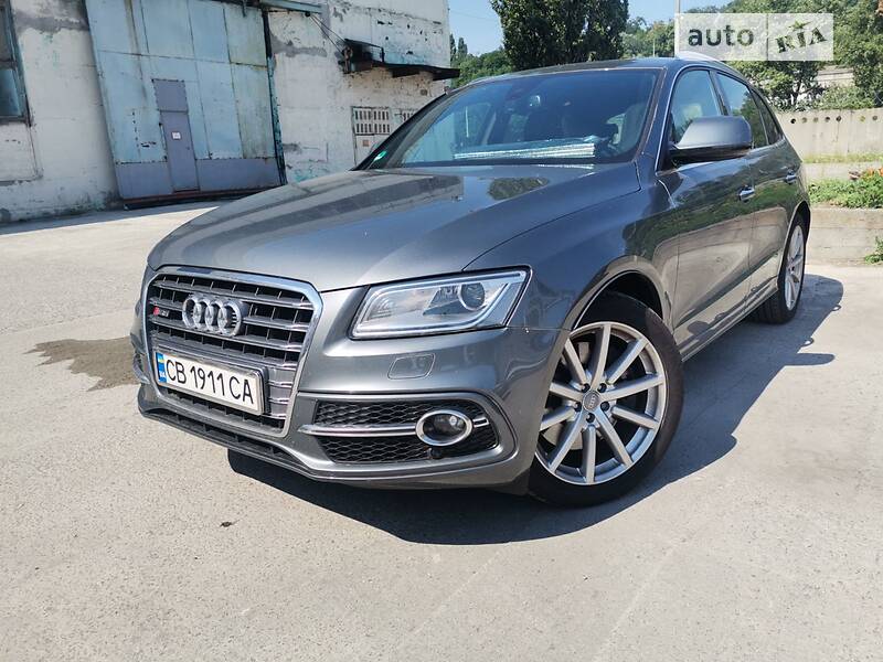 Легковые Audi SQ5