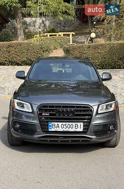 Audi SQ5  2016