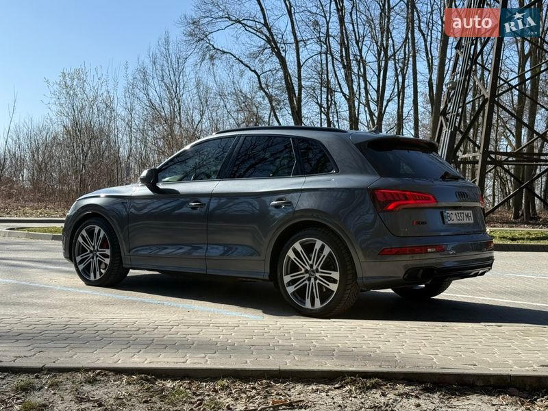 Внедорожник / Кроссовер Audi SQ5 2018 в Львове