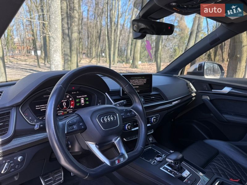 Внедорожник / Кроссовер Audi SQ5 2018 в Львове