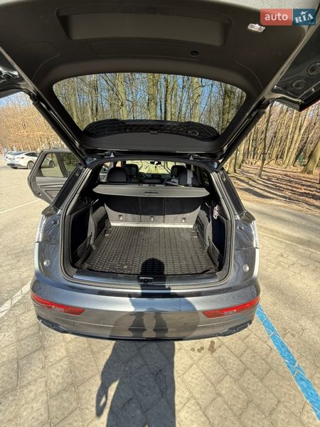 Внедорожник / Кроссовер Audi SQ5 2018 в Львове