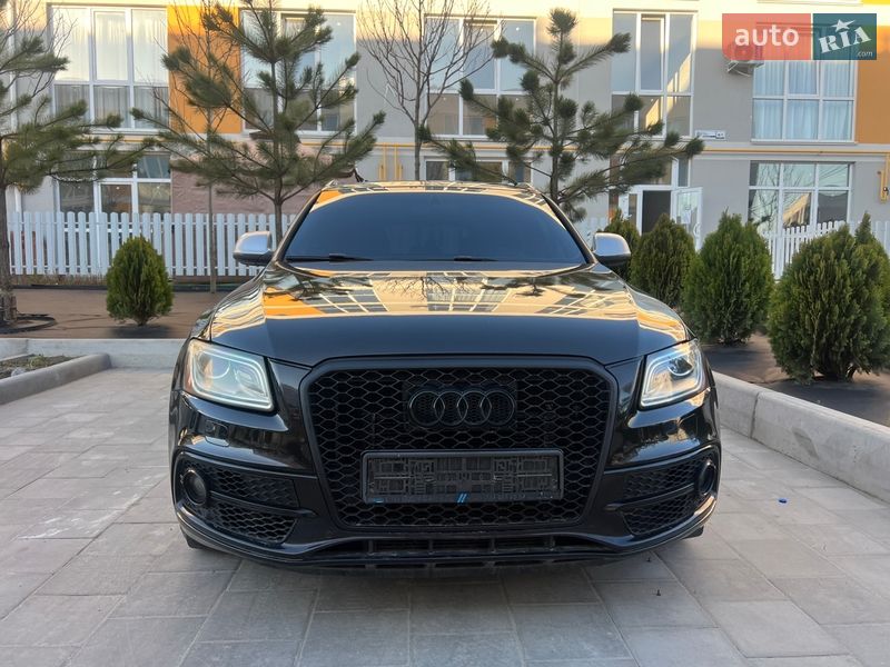 Внедорожник / Кроссовер Audi SQ5 2014 в Киеве