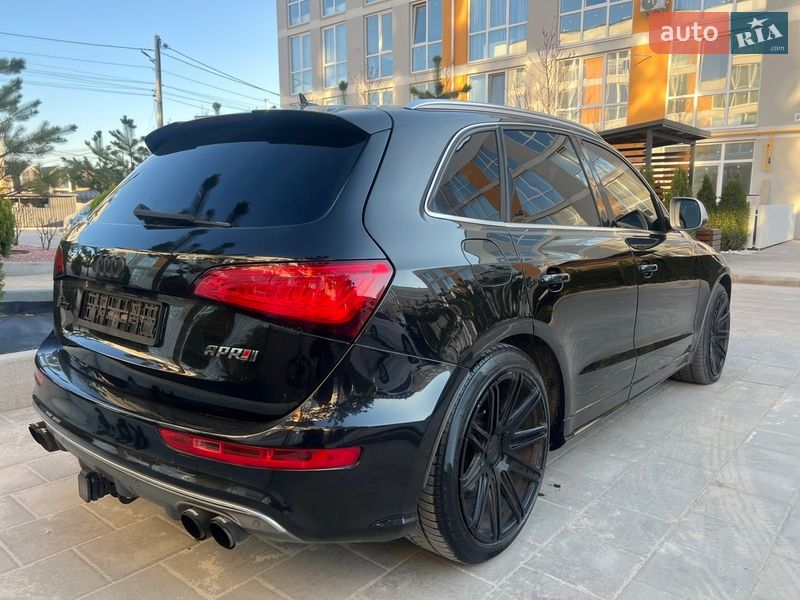 Внедорожник / Кроссовер Audi SQ5 2014 в Киеве