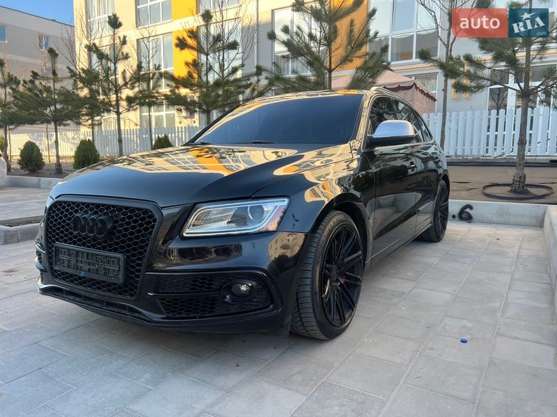 Внедорожник / Кроссовер Audi SQ5 2014 в Киеве