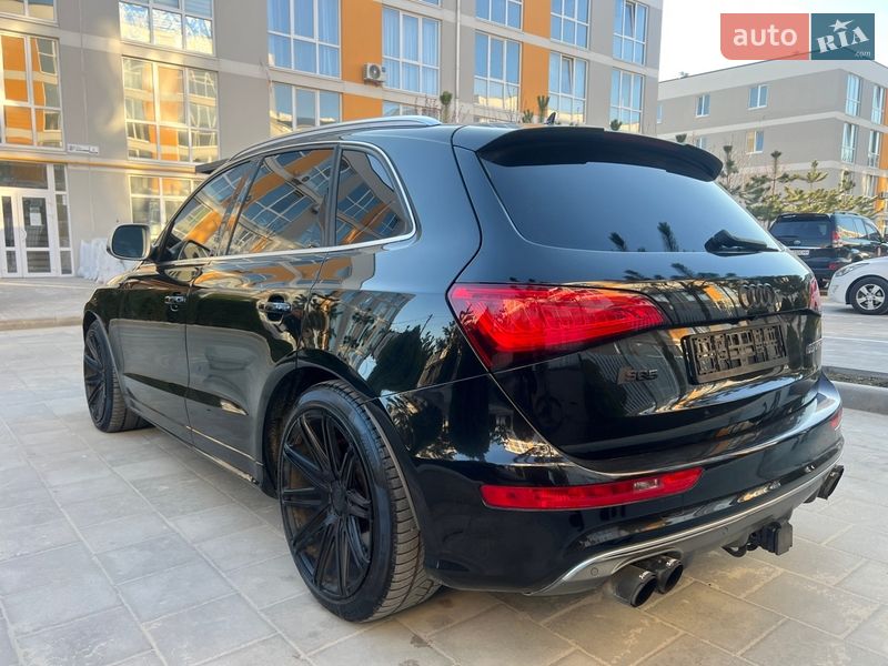 Внедорожник / Кроссовер Audi SQ5 2014 в Киеве