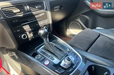 Внедорожник / Кроссовер Audi SQ5 2014 в Киеве